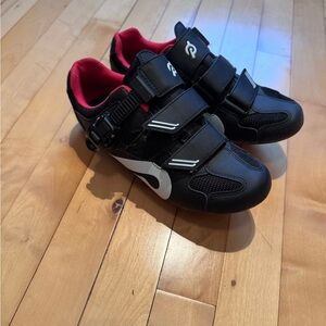 Women's Peloton Black and Red Athletic Cycling Shoes